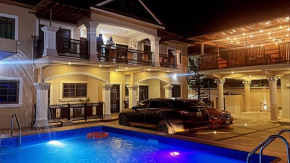 Yussals Luxury Apartment